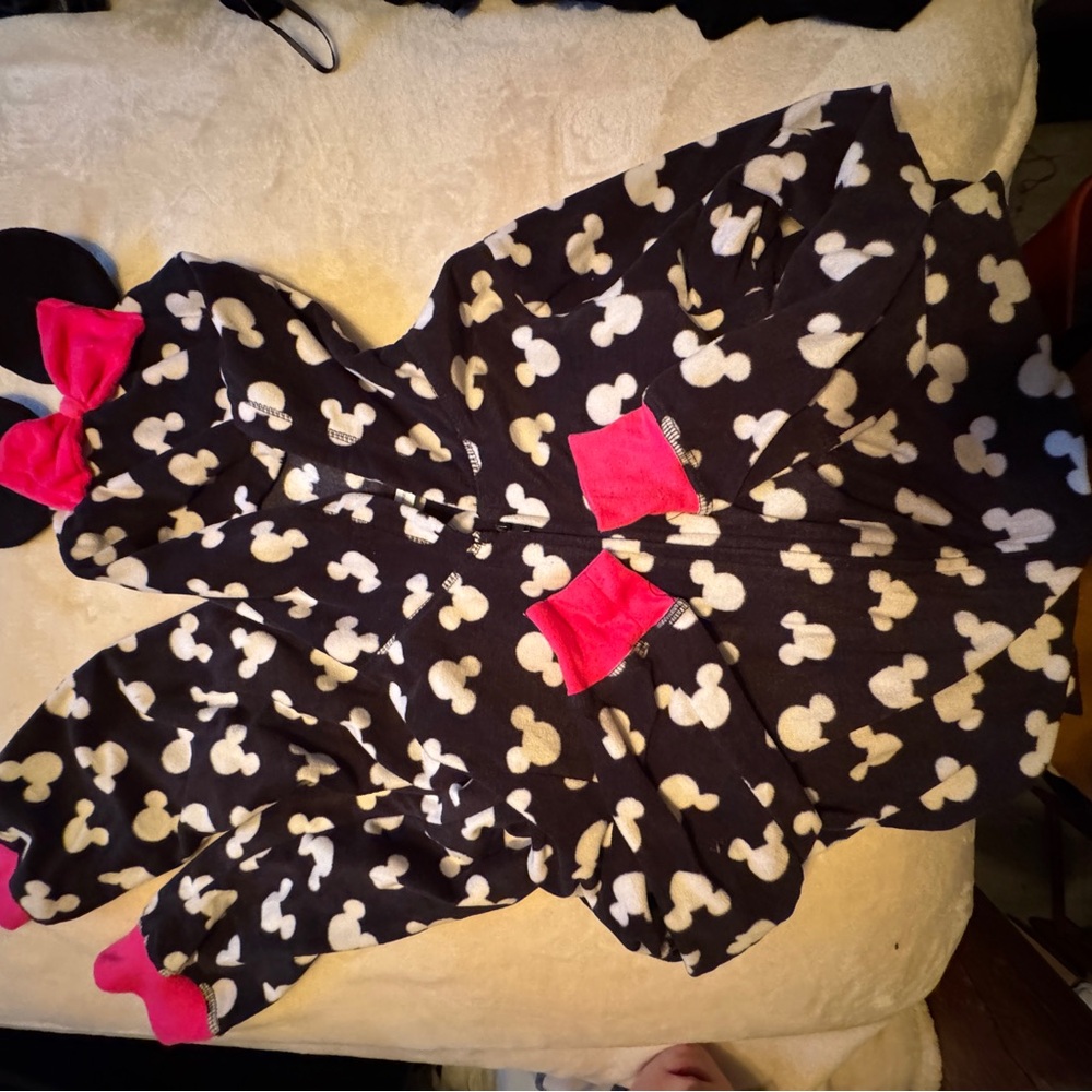 Disney Black and White Mickey Mouse Patterned Apparel